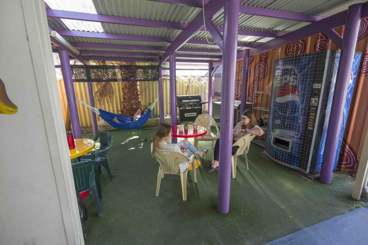 Hostel Dolphin Retreat Bunbury Yha Zewnętrze zdjęcie